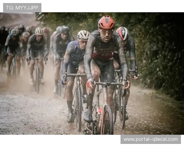 巴黎-鲁贝战术分析:团队协作关键,阿伦堡森林前位置至关重要 巴黎-鲁贝战术分析:团队协作关键,阿伦堡森林前位置至关重要