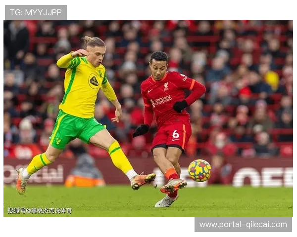 奥卡福首发出场70分钟，利兹联锋线轮换成效